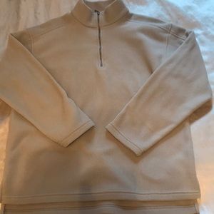 A Patagonia pull over